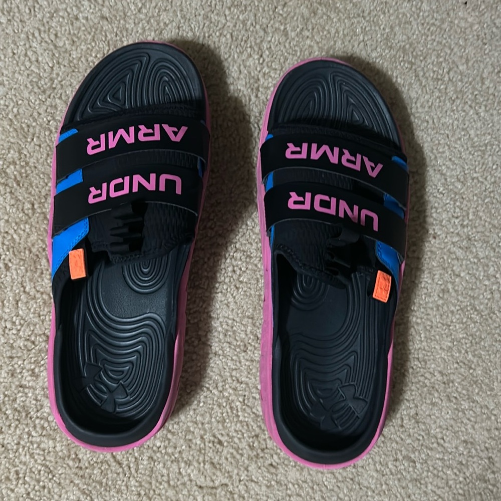 Under armor slides